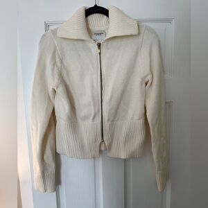 Abercrombie & Fitch sweater